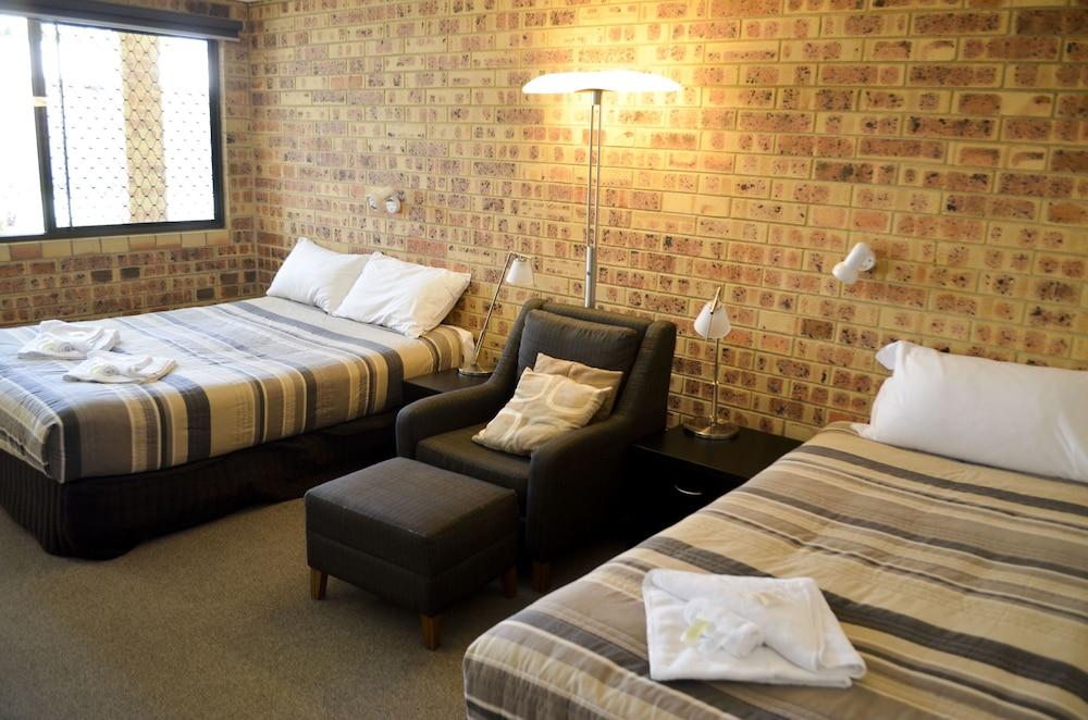 Golden Beach Motor Inn, Caloundra Buitenkant foto