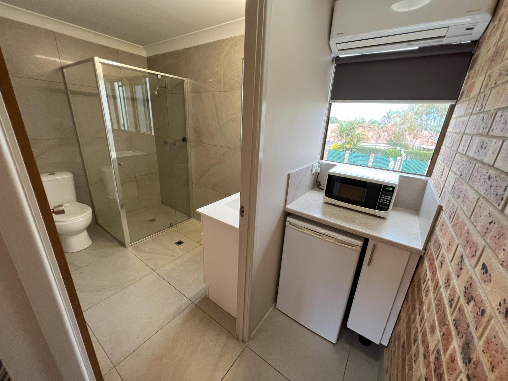 Golden Beach Motor Inn, Caloundra Buitenkant foto
