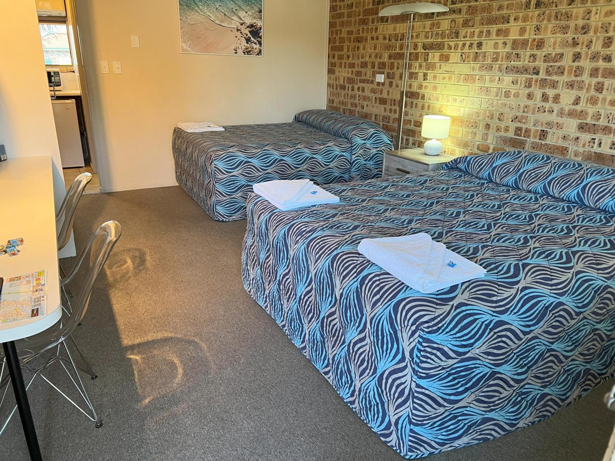 Golden Beach Motor Inn, Caloundra Buitenkant foto