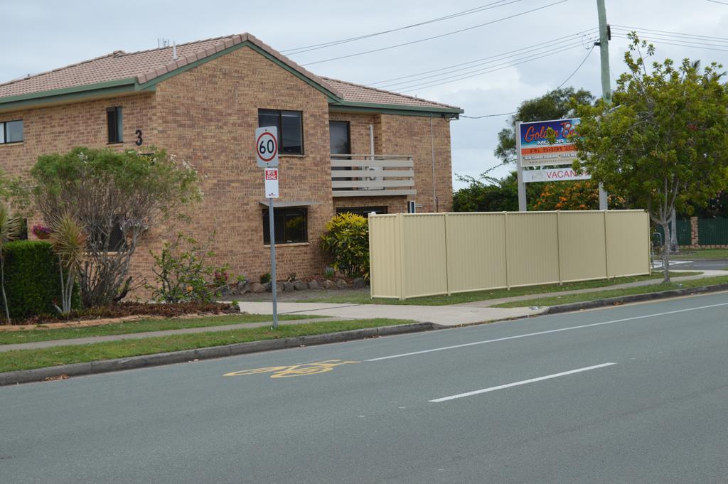 Golden Beach Motor Inn, Caloundra Buitenkant foto
